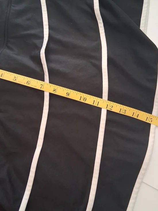 BCG Black Skort with White Trim Size Large - Picture 6 of 8